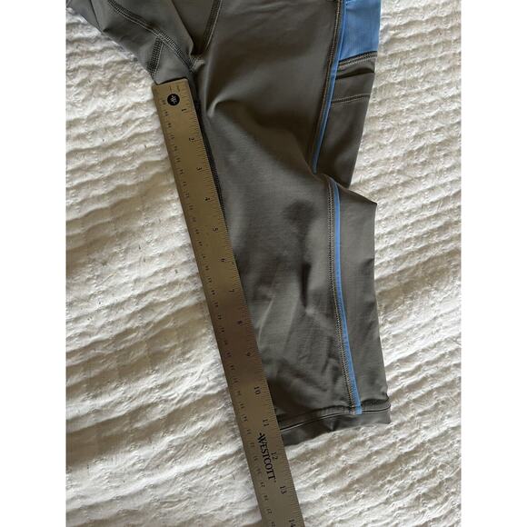 Ivivva by Lululemon grey and blue children’s leggings with pocket-7 - Picture 9 of 9